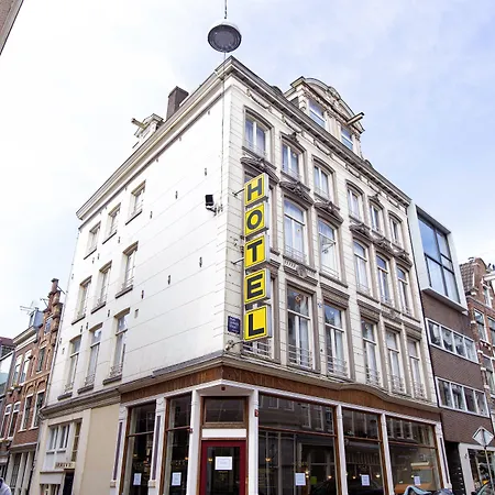 Quentin Arrive Отель *