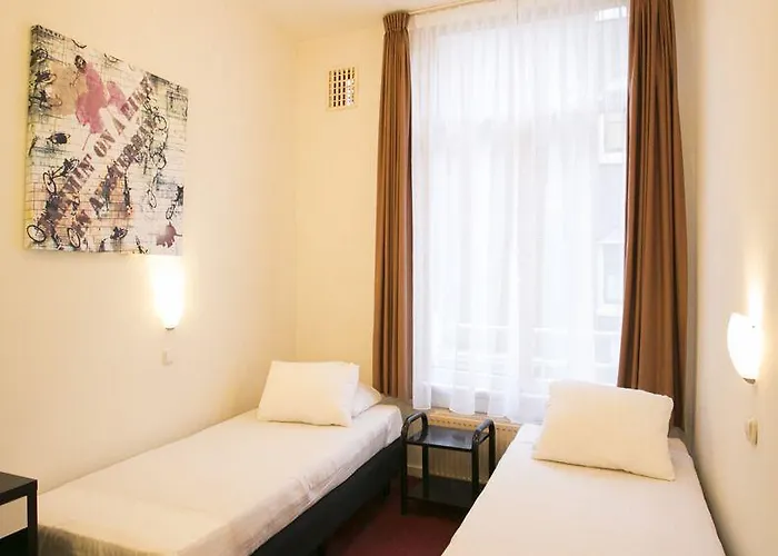 Quentin Arrive * Амстердам