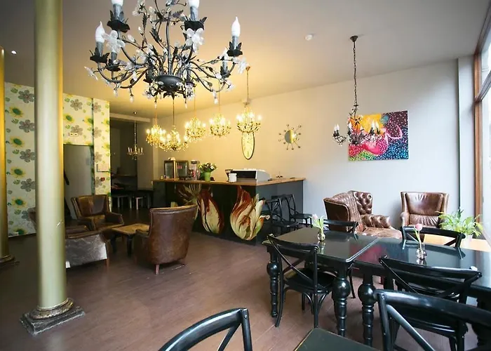 Quentin Arrive Отель Амстердам