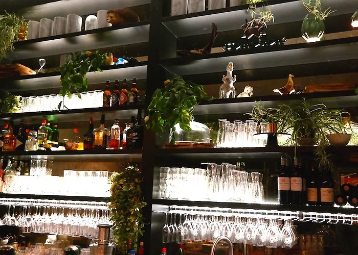 Отель Quentin Arrive *