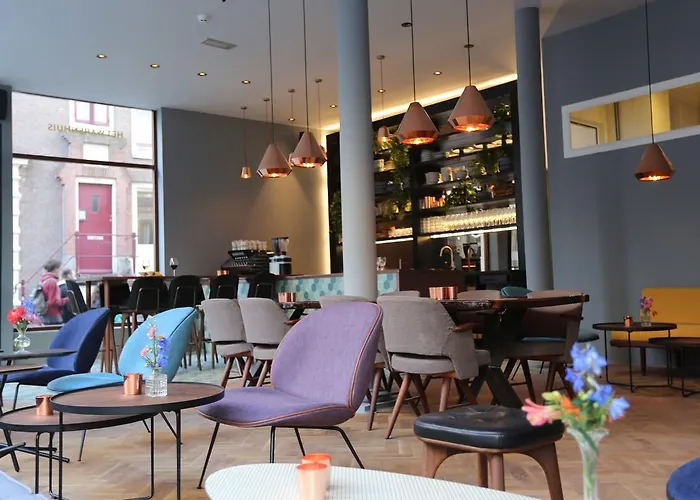 호텔 쿠엔틴 어라이브 *