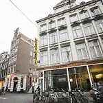 Quentin Arrive Hotel *