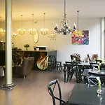 Quentin Arrive Hotel Amsterdam