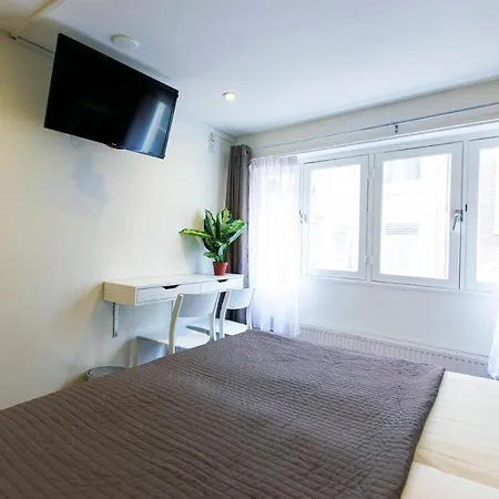 Quentin Arrive Hotell