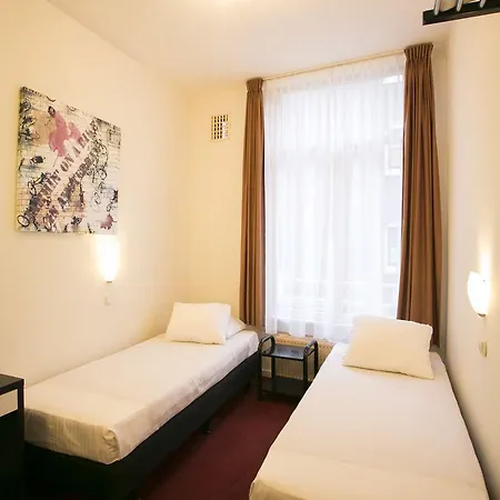 Quentin Arrive * Amsterdam