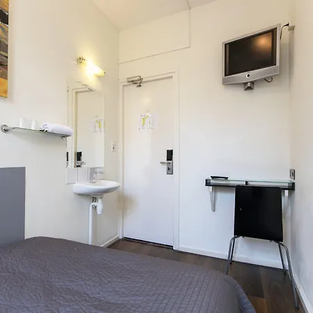 Quentin Arrive * Amsterdam