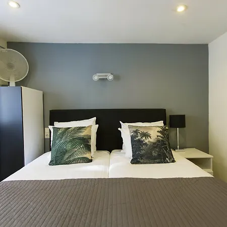 Hotell Quentin Arrive *