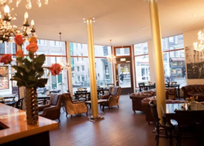 Отель Quentin Arrive