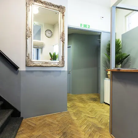 كوينتين آرايف فندق