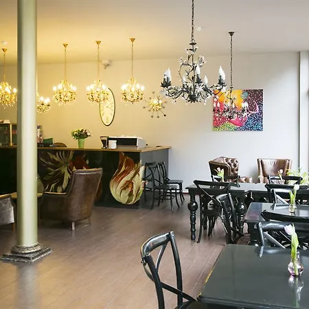 Quentin Arrive Hotell Amsterdam