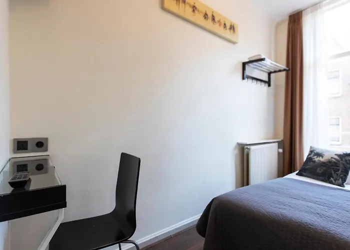 Szálloda Quentin Arrive *