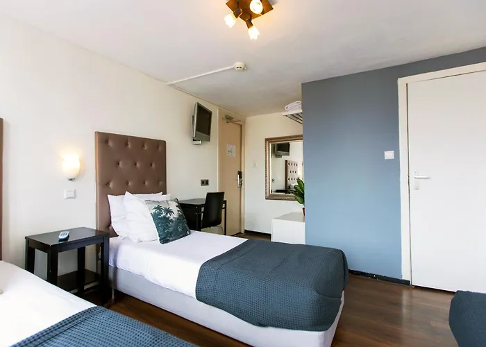 فندق كوينتين آرايف