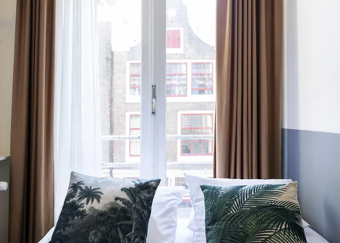 فندق كوينتين آرايف